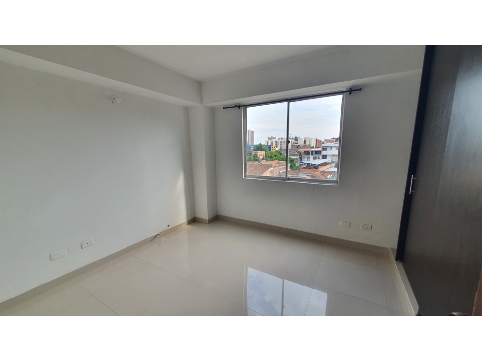 APARTAMENTO EN VENTA EN MELENDEZ REMODELADO PISO 5 S/A LSA cw9929585 — foto 4