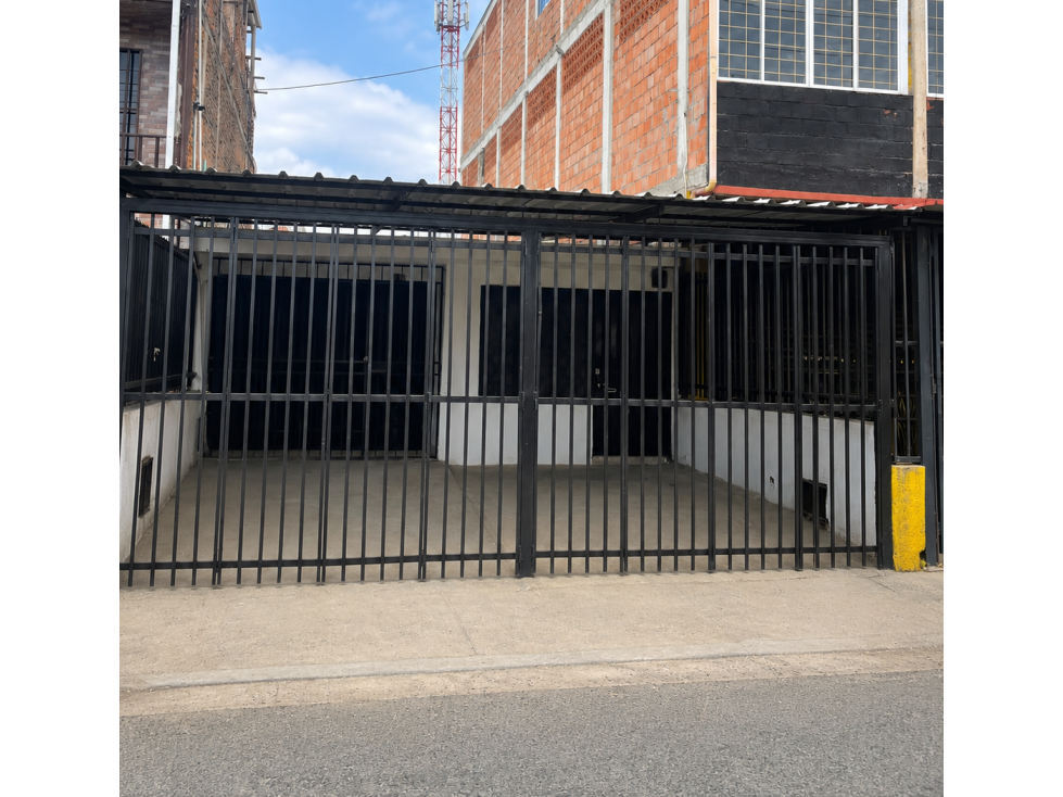 VENTA DE CASA COMERCIAL BARRIO DEPARTAMENTAL R.C 10336836