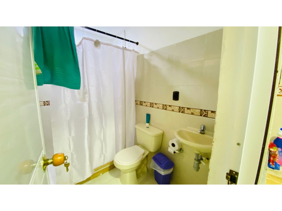 CASA EN VENTA EN EL BARRIO VILLACOLOMBIA DE CALI LO cw9442095 — foto 6