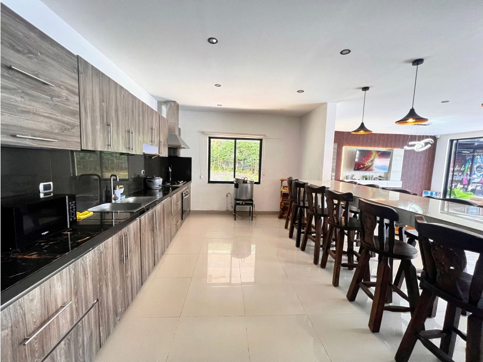 Finca de Lujo con Vista al Lago Calima WV9935188 - 2