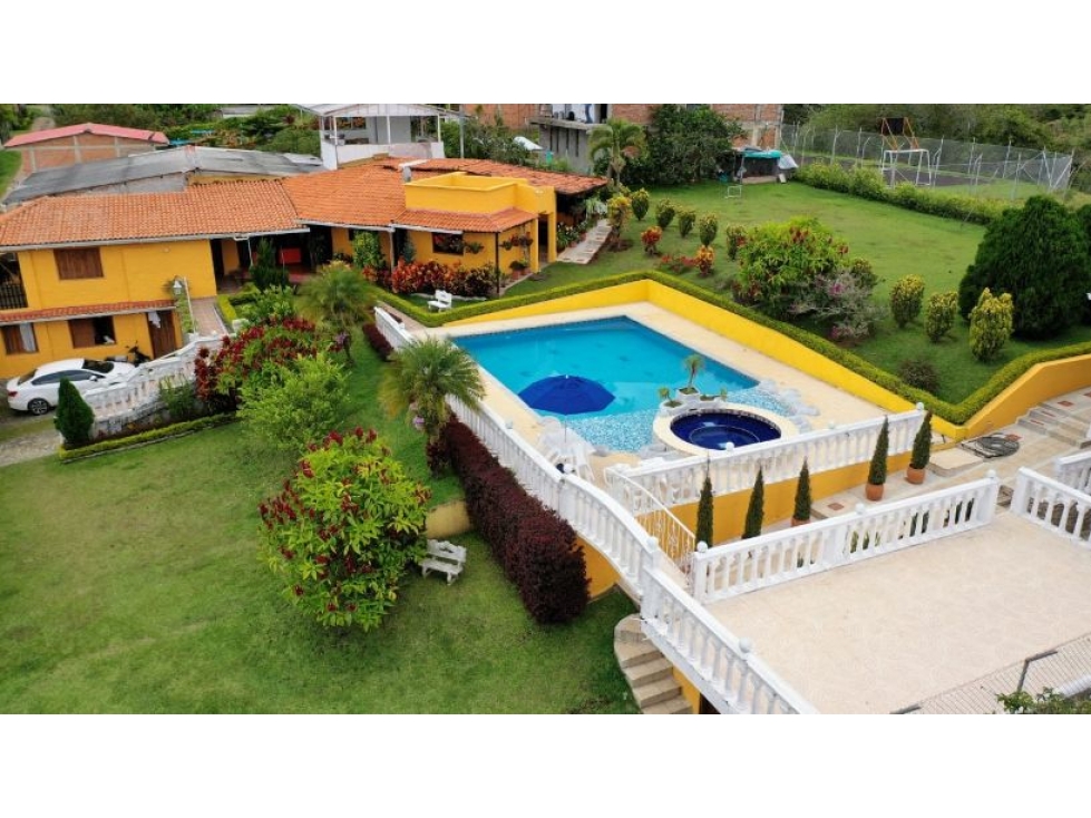 FINCA EN VENTA EN EL LAGO CALIMA DARIEN VALLE DEL CAUCA MIP cw9354385 - 1