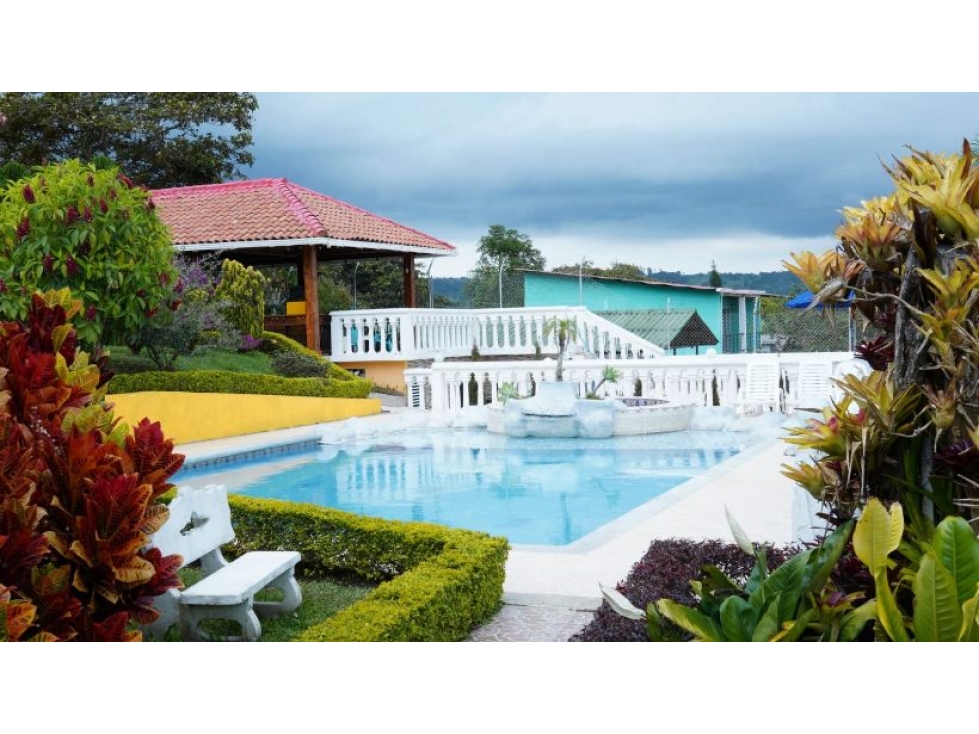 FINCA EN VENTA EN EL LAGO CALIMA DARIEN VALLE DEL CAUCA MIP cw9354385 - 3