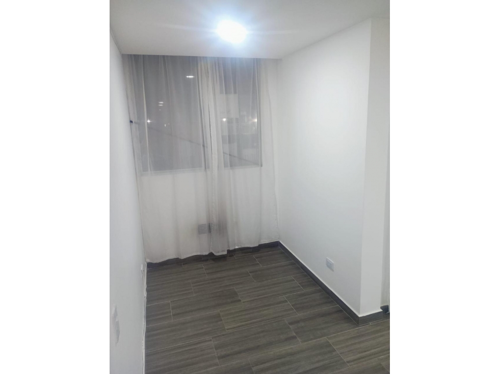APARTAMENTO EN VENTA SECTOR BRISAS DEL LIMONAR, DC 9940986 — foto 5