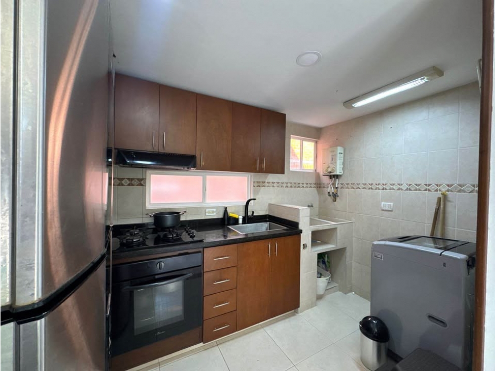 VENTA DE APARTAMENTO EN PRIMERO DE MAYO CON PARQUEADERO WV9890334 — foto 4