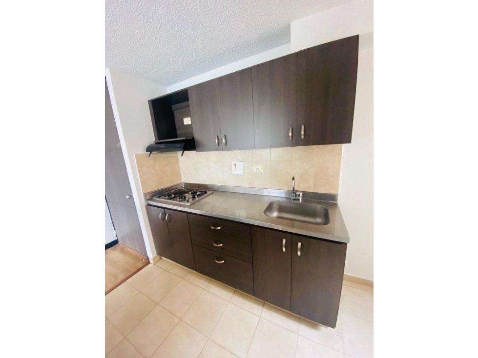 APARTAMENTO EN VENTA EN SECTOR LOS COLEGIOS - UNIDAD CERRADA