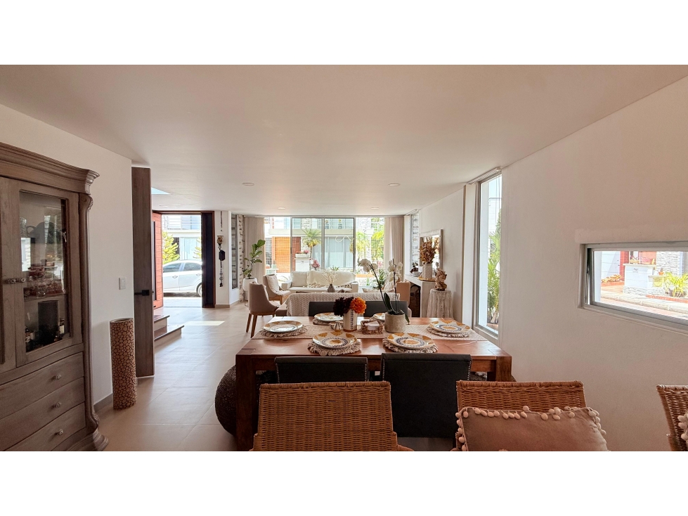 CASA HERMOSA EN VENTA EN LA CEJA - UNIDAD CERRADA — foto 5