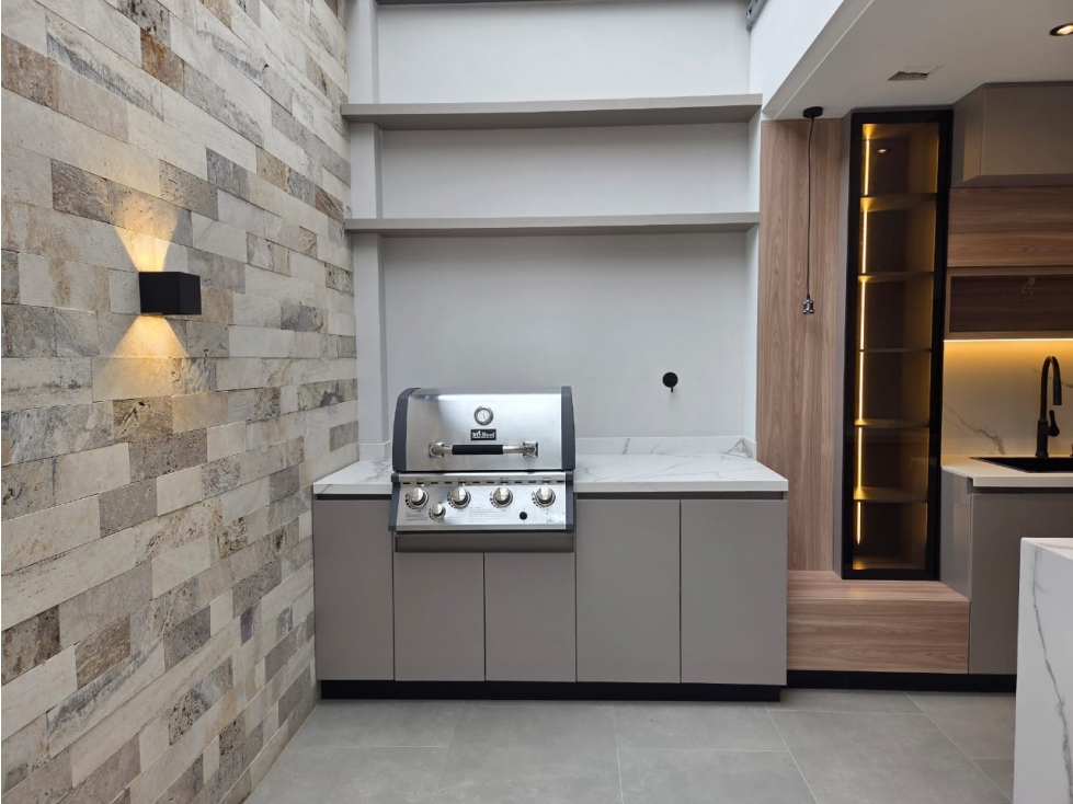 EXCLUSIVA CASA EN VENTA EN GUALANDAY - UNIDAD CERRADA — foto 4
