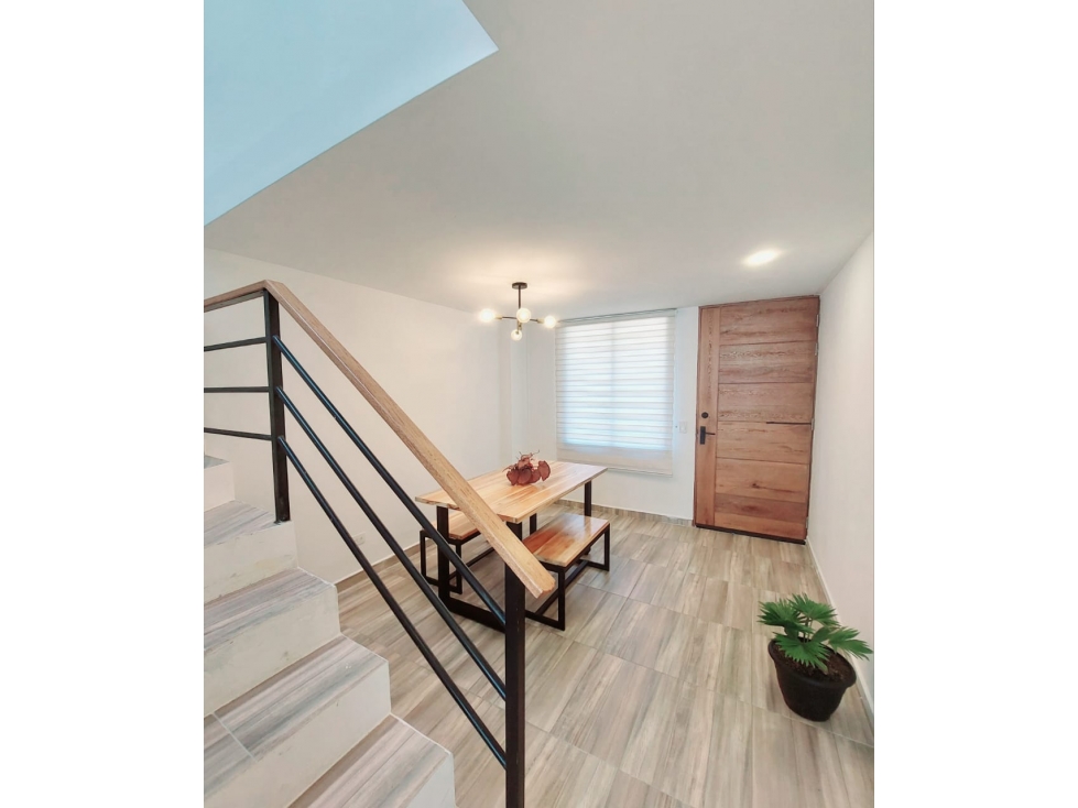 CASA EN VENTA EN LA CEJA - UNIDAD ABIERTA - CERCA AL VIVA — foto 6