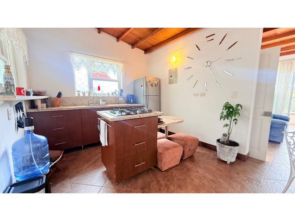 CASA CAMPESTRE EN VENTA EN UNIDAD CERRADA - GUARNE — foto 4