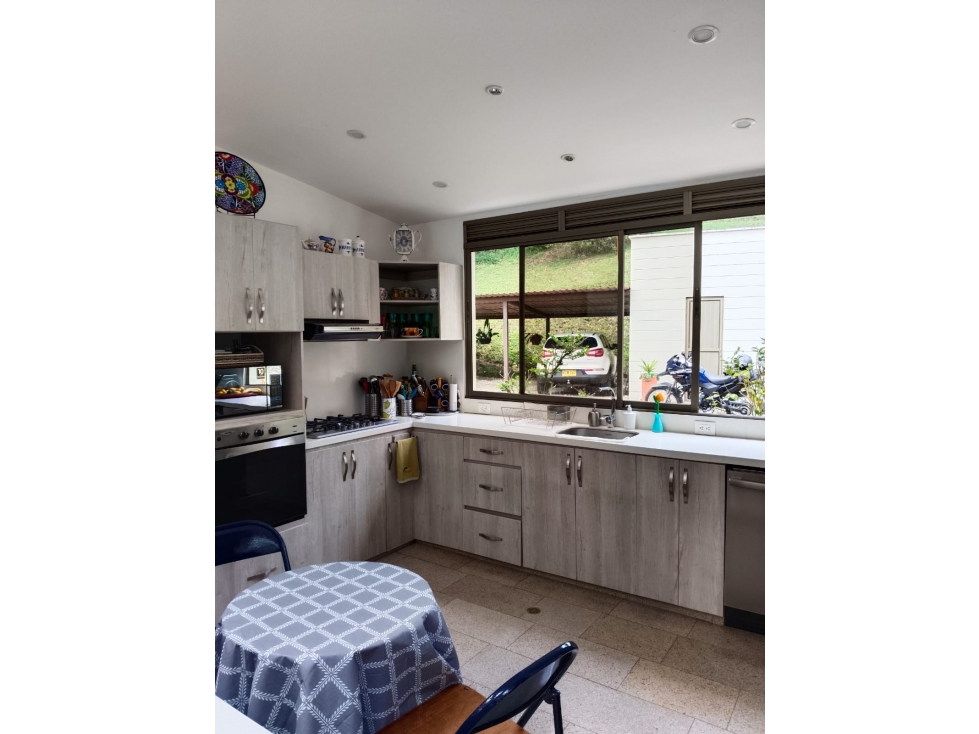 CASA CAMPESTRE EN VENTA EN VÍA LA CEJA - UNIDAD CERRADA — foto 4