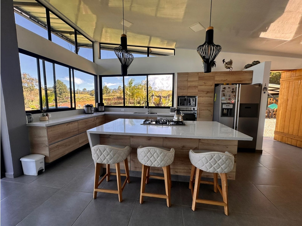 CASA CAMPESTRE EN VENTA Y ARRIENDO EN EL CARMEN DE VIBORAL — foto 2