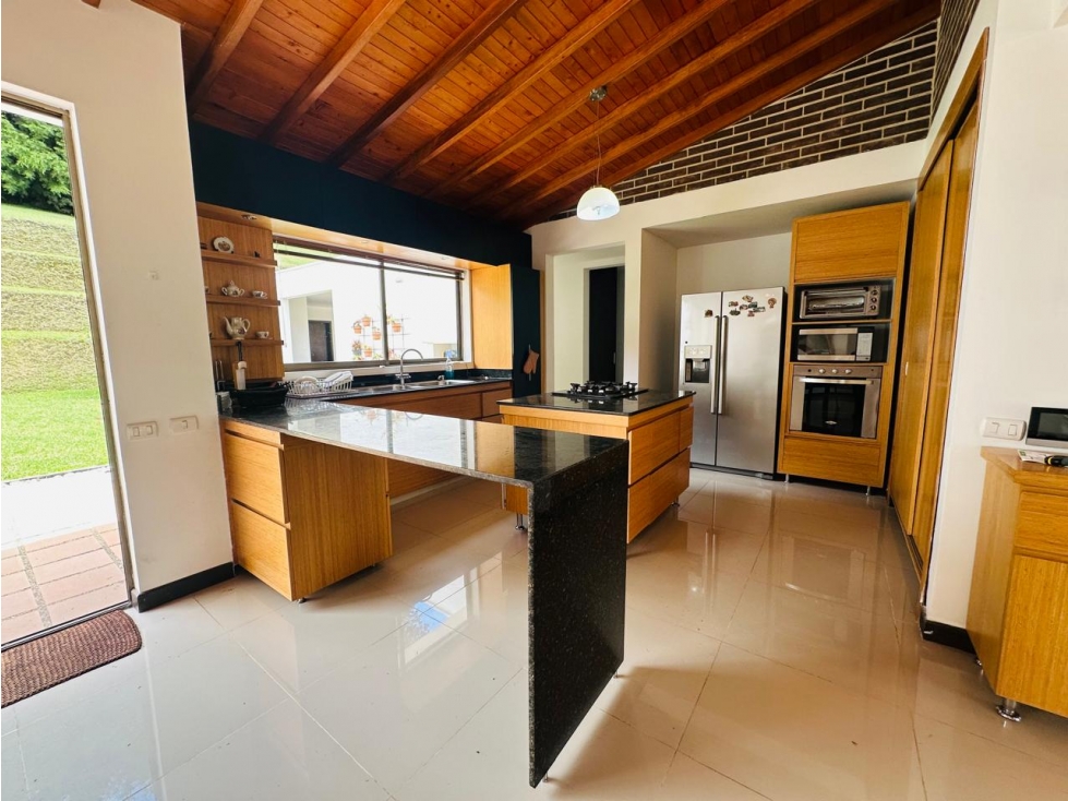 CASA CAMPESTRE EN GUARNE - VEREDA LA CLARITA — foto 3