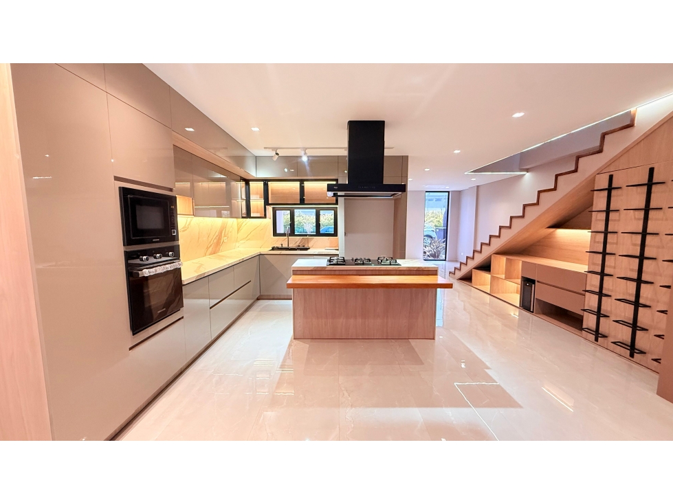 EXCLUSIVA CASA EN VENTA EN BARRO BLANCO - PARA ESTRENAR