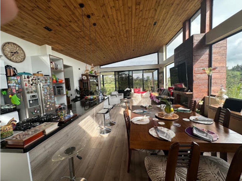 CASA CAMPESTRE EN VENTA - VÍA SAN ANTONIO LA CEJA - UNIDAD CERRADA