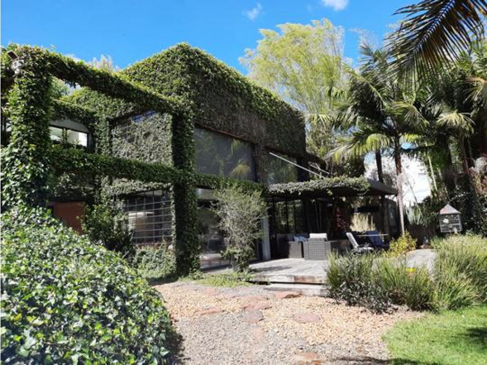 CASA CAMPESTRE EN VENTA - SECTOR EL CANADÁ