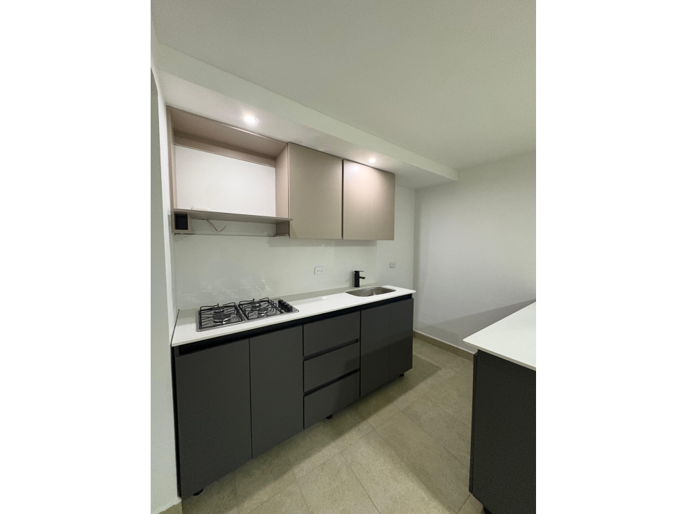 APARTAMENTO EN VENTA VÍA RIONEGRO - MARINILLA, UNIDAD CERRADA