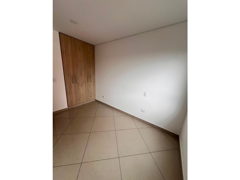 APARTAMENTO EN VENTA - SECTOR LOS COLEGIOS — foto 4