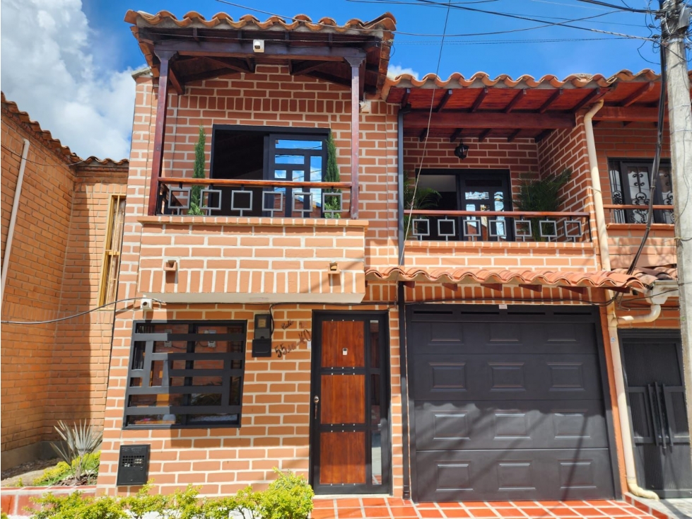 CASA EN VENTA EN SAN ANTONIO DE PEREIRA