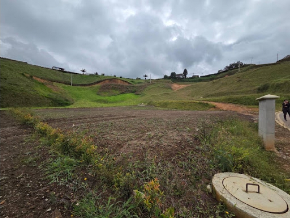 LOTE EN VENTA EN SECTOR VÍA RIONEGRO - EL CARMEN DE VIBORAL