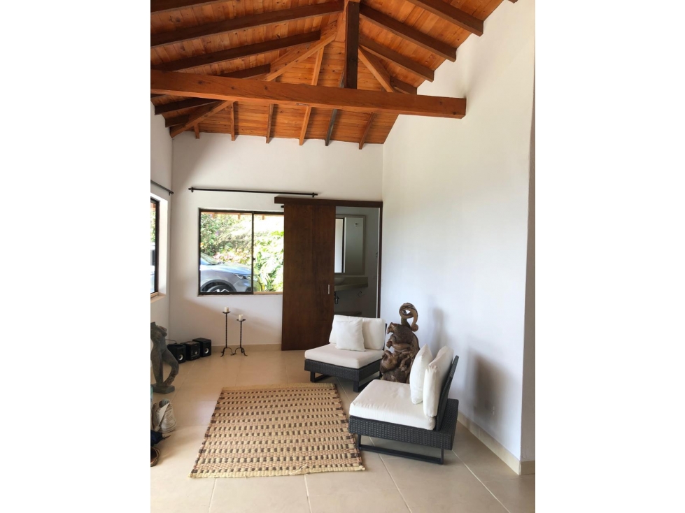 CASA CAMPESTRE EN VENTA - VÍA EL CANADÁ AL CARMEN DE VIBORAL — foto 6