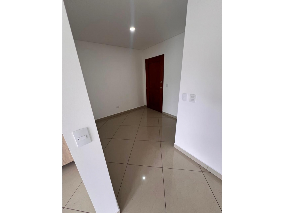 APARTAMENTO EN VENTA - SECTOR LOS COLEGIOS — foto 6