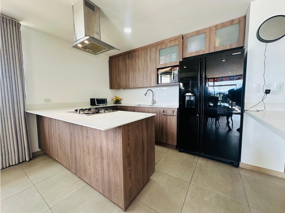 APARTAMENTO DÚPLEX EN VENTA EN RIONEGRO - UNIDAD CERRADA
