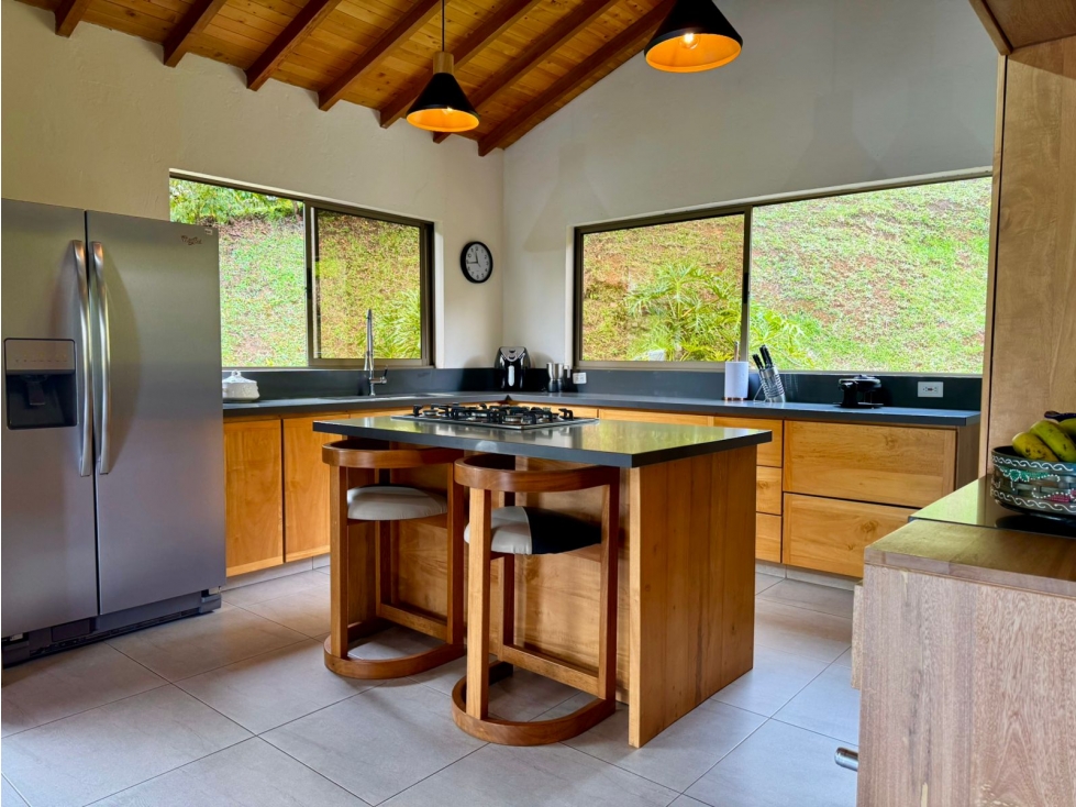 CASA EN VENTA EN EL RETIRO - UNIDAD CERRADA