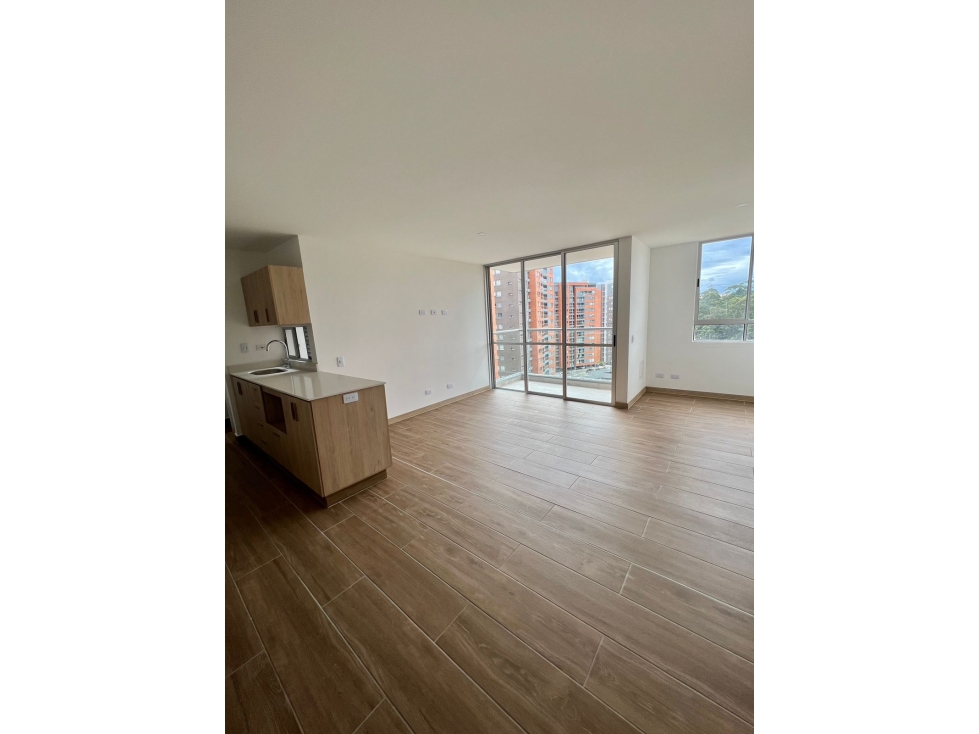 APARTAMENTO EN VENTA EN RIONEGRO - LOS COLEGIOS - UNIDAD CERRADA