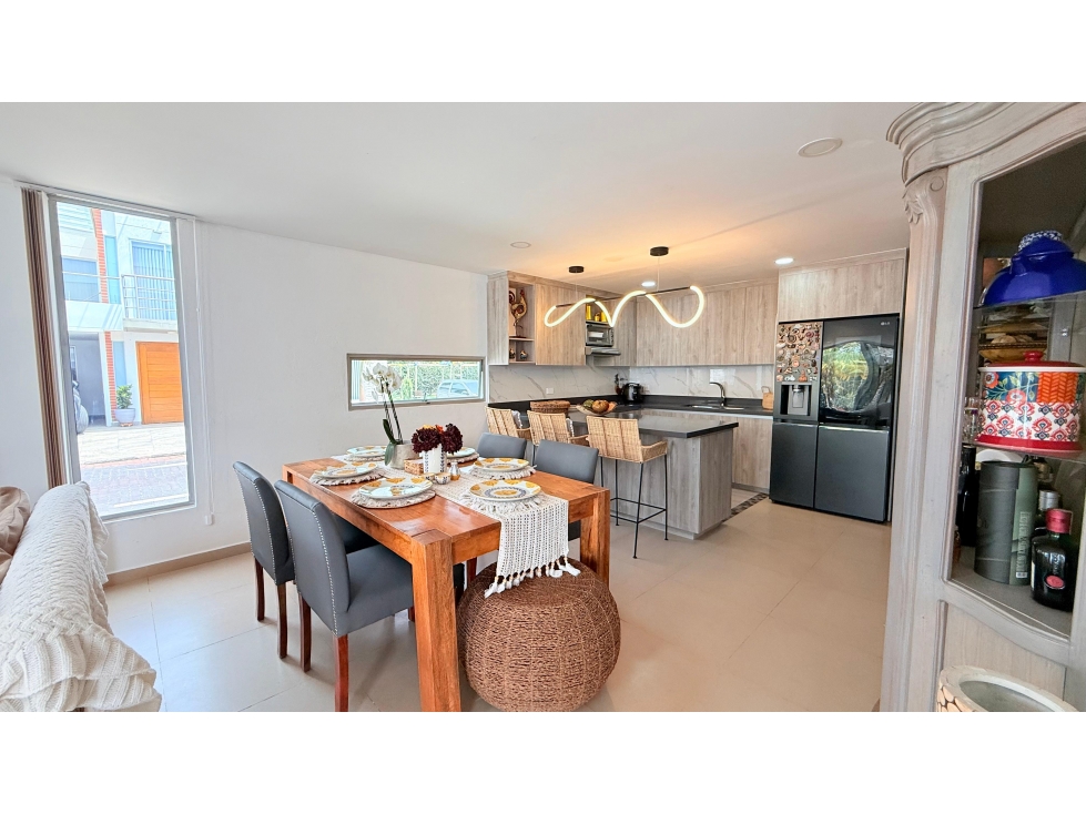 CASA HERMOSA EN VENTA EN LA CEJA - UNIDAD CERRADA — foto 6