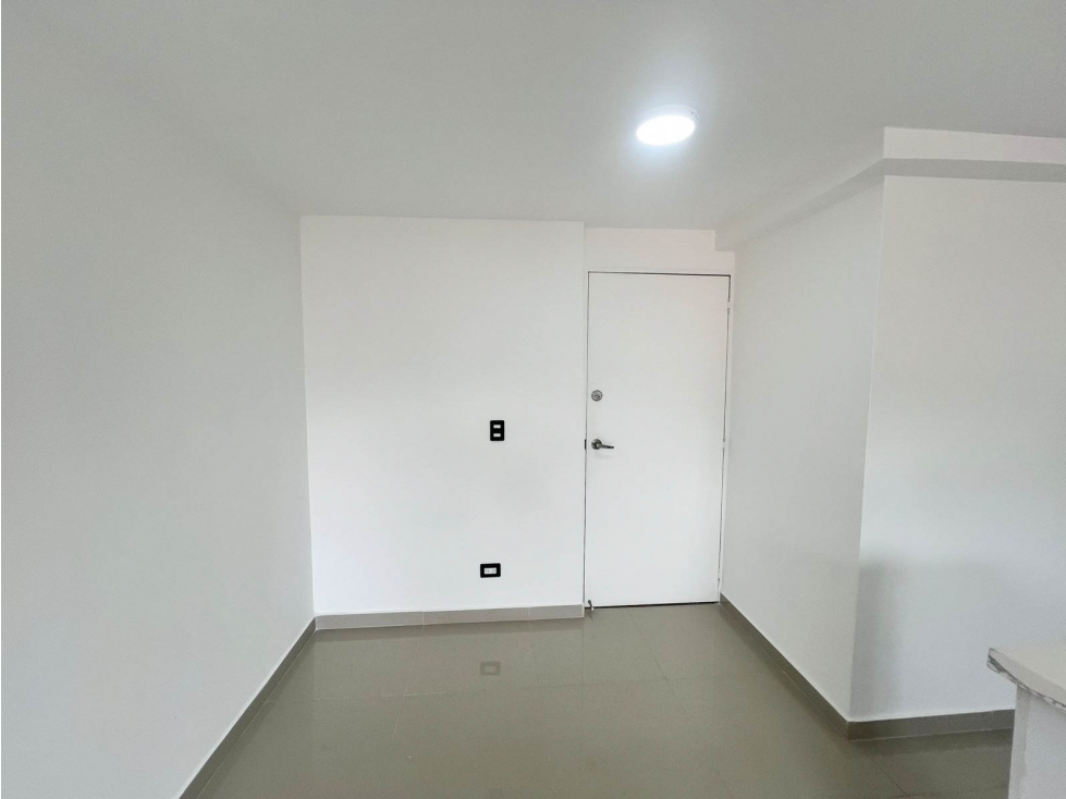 Apartamento en arriendo en Ditaires Itagui — foto 3
