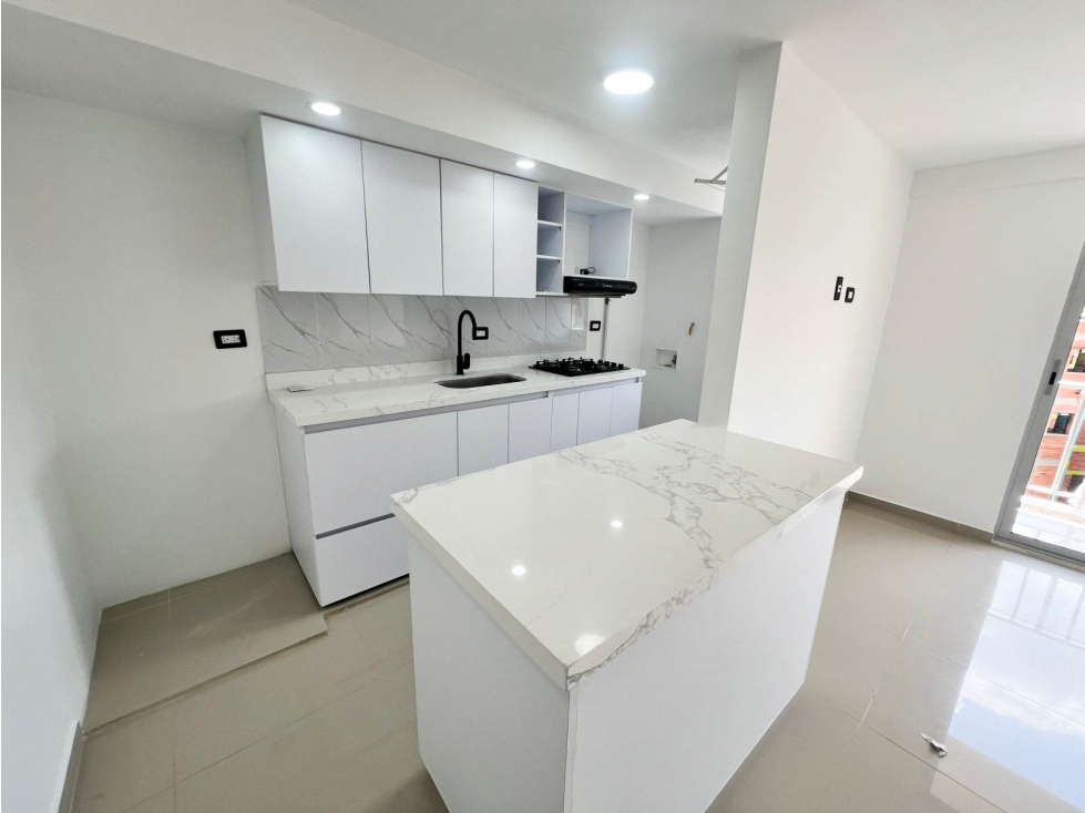 Apartamento en arriendo en Ditaires Itagui — foto 4