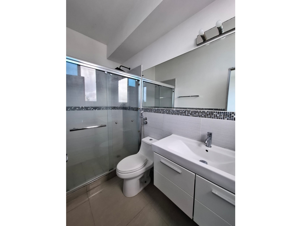 Alquiler de apartamento en El Carmen, Ph Rainbow Tower — foto 3