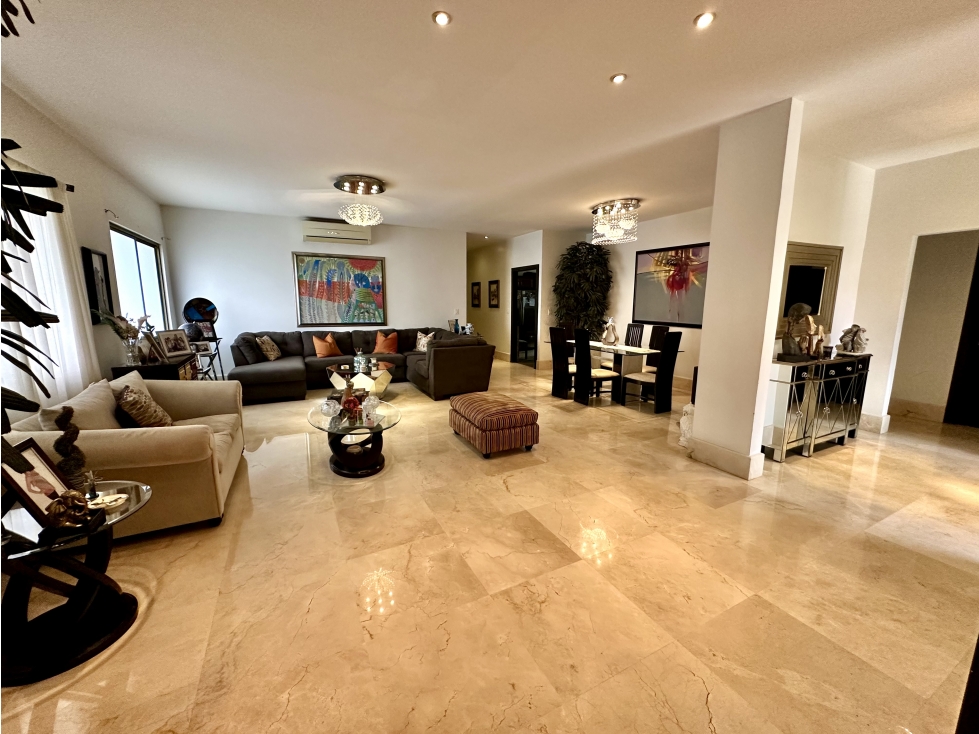 Venta de casa unifamiliar con patio en El Carmen, Herbruger - 5