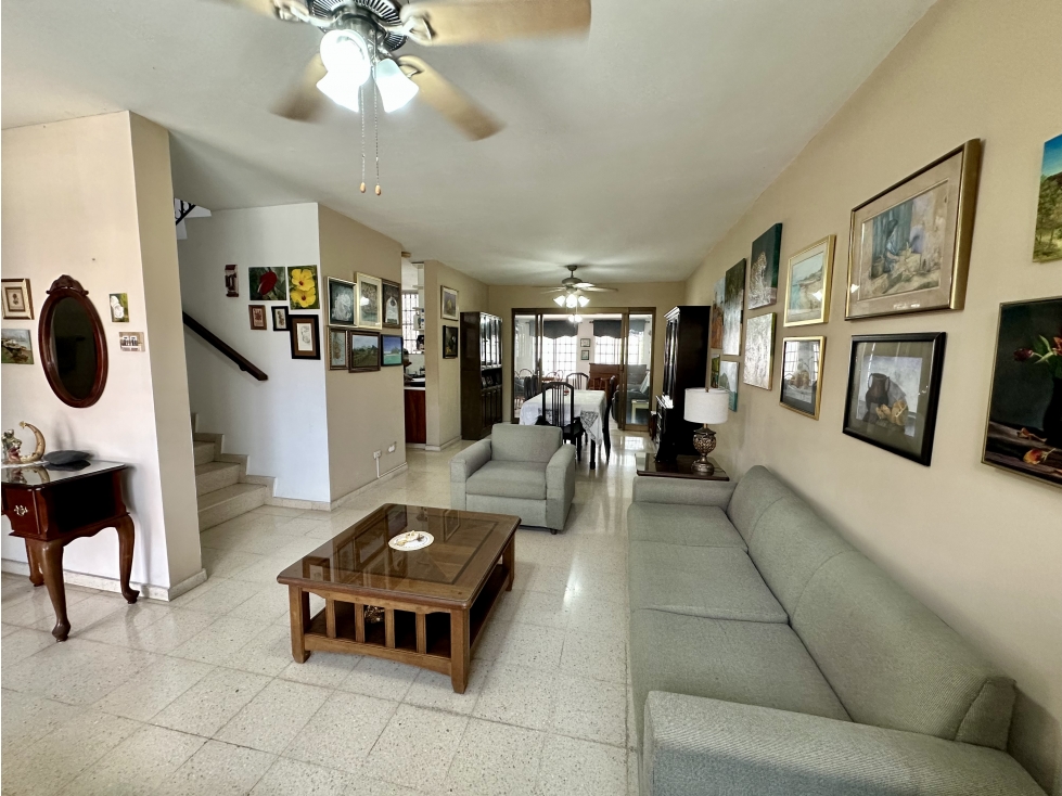 Se vende casa en Altos de Panamá — foto 2