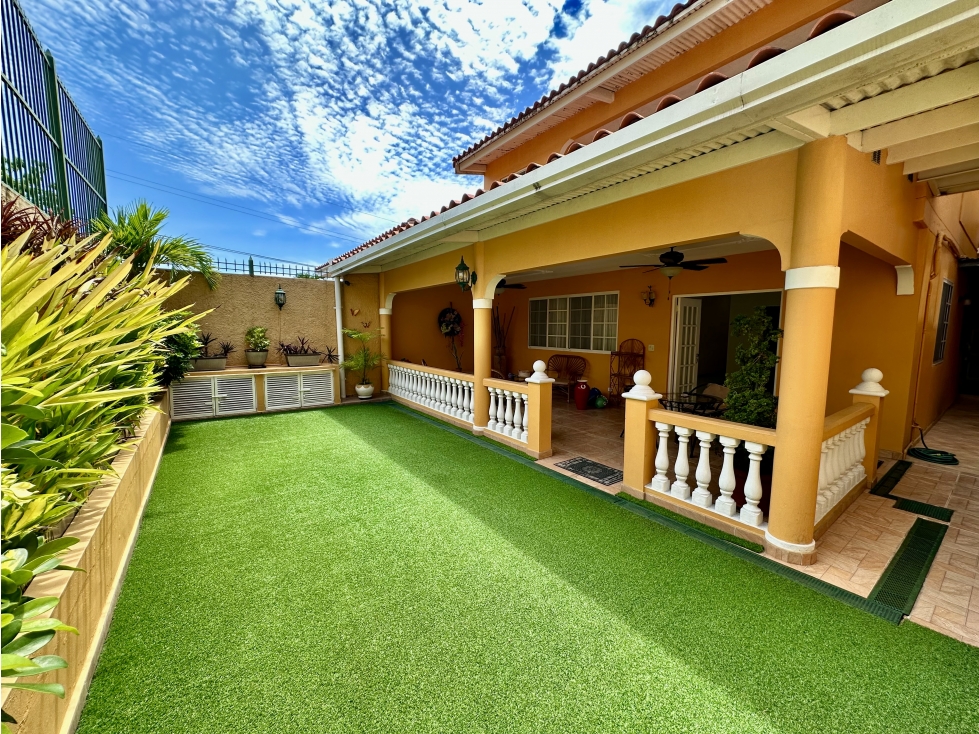 Se vende casa en El Doral, El Bosque