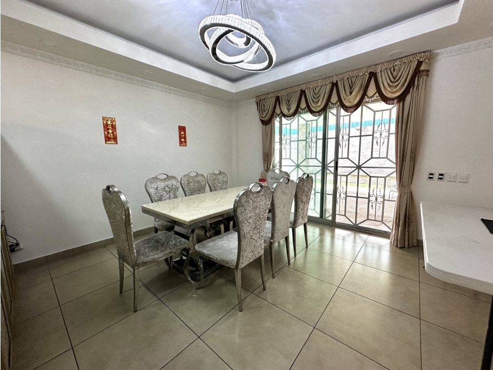 Se vende casa en Dorado Village, Condado del Rey — foto 3
