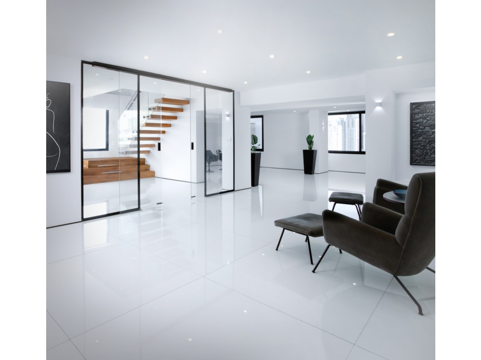 Se vende Penthouse en Paitilla, completamente amoblado