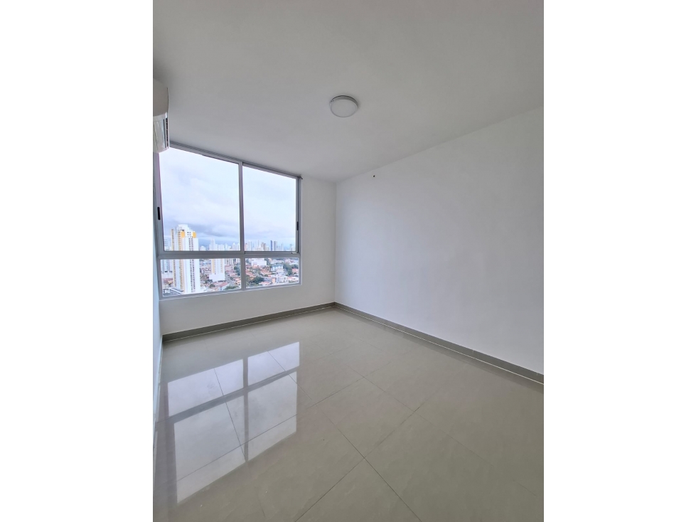 Alquiler de apartamento en El Carmen, Ph Rainbow Tower — foto 4
