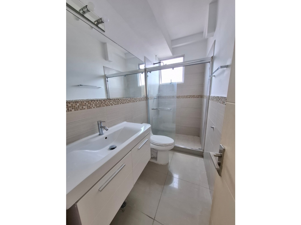 Alquiler de apartamento en El Carmen, Ph Rainbow Tower — foto 6