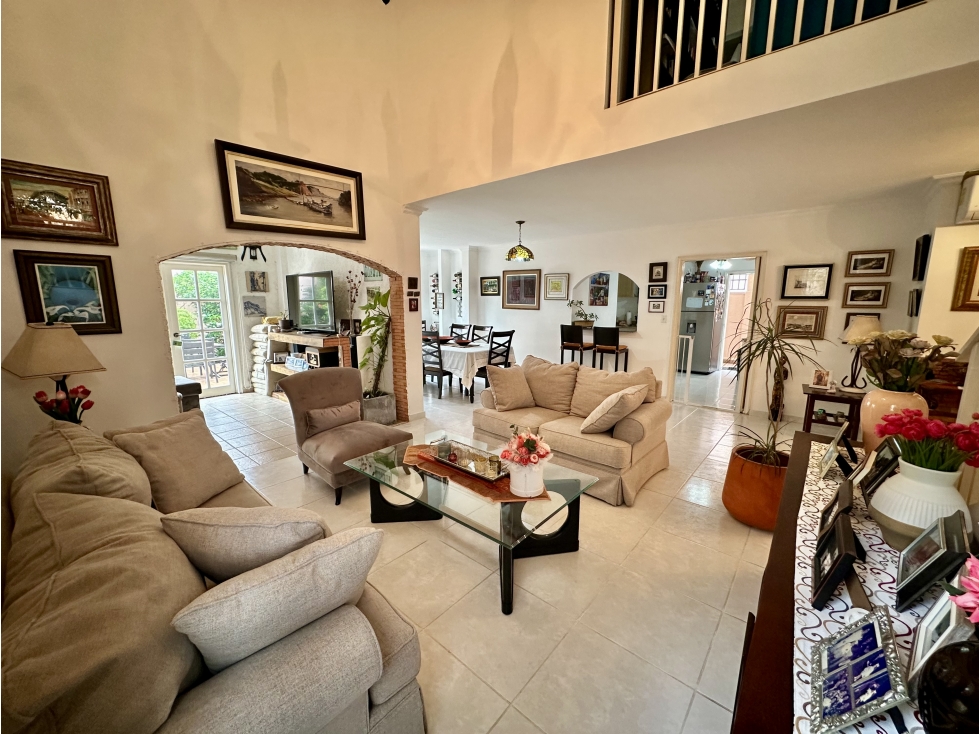 Venta de casa en Altos de Panamá, Fuente del Fresno — foto 3