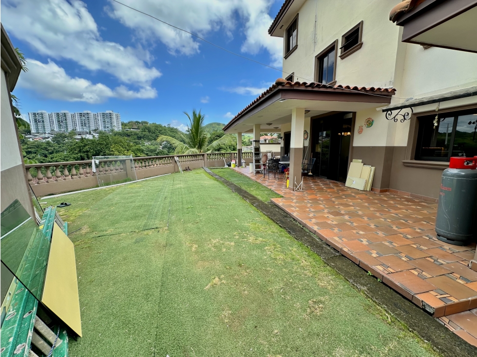 Se vende casa de 3 niveles en Altos de Panama — foto 6