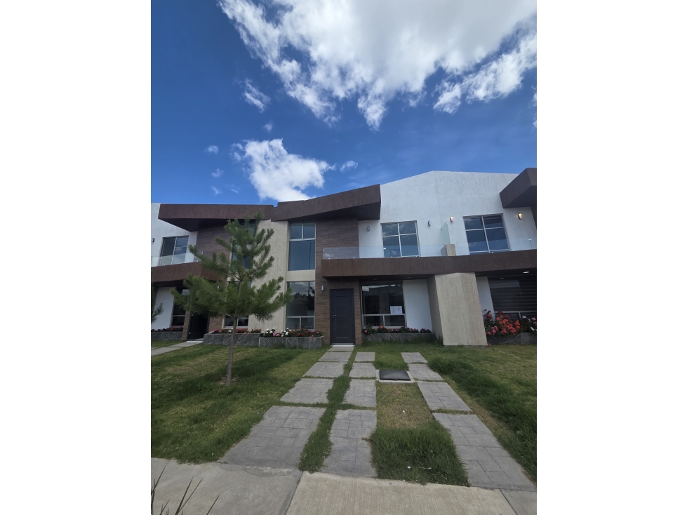 Casa en Venta céntrica en Pachuca Fracc Las Margaritas - 2