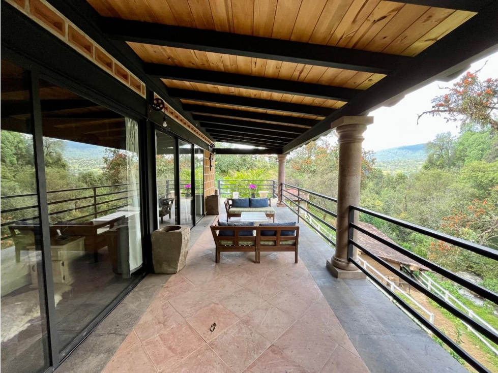 Rancho en venta, cerca de la entrada a la autopista - 2