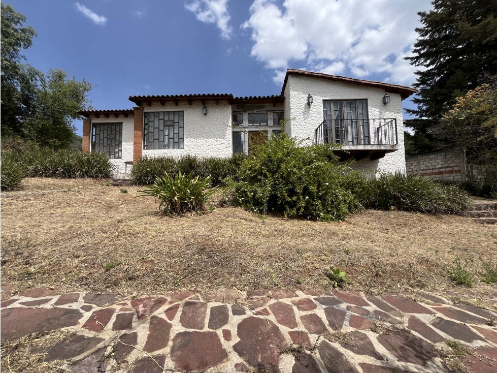 Casa de campo en venta, cerca de Valle de Bravo.