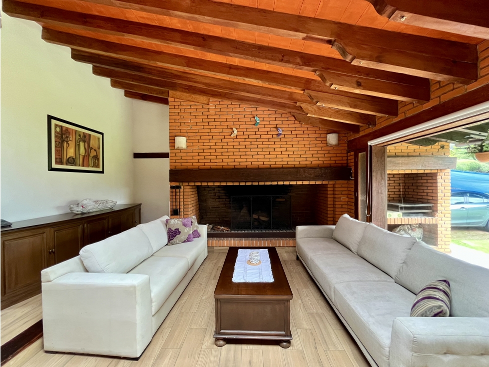Casa en renta, amueblada, cerca del club de golf, Avándaro. — foto 2