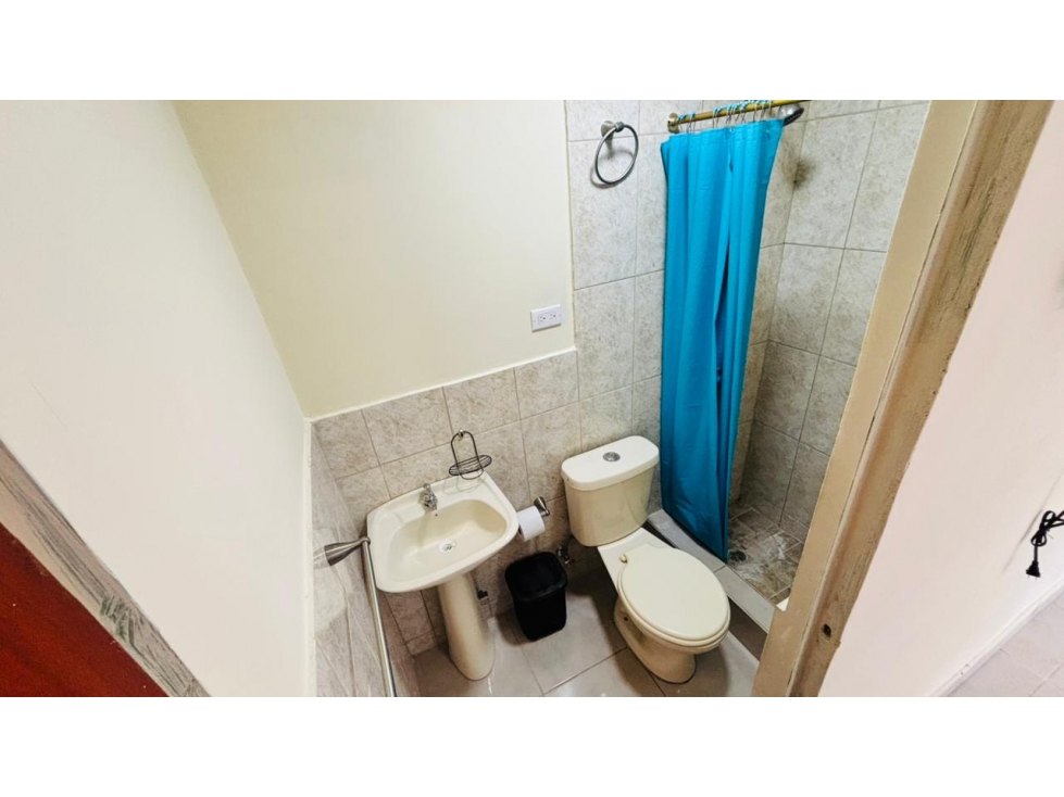 ALQUILER DE SUITE AMOBLADA EN ALBORADA SEXTA — foto 3
