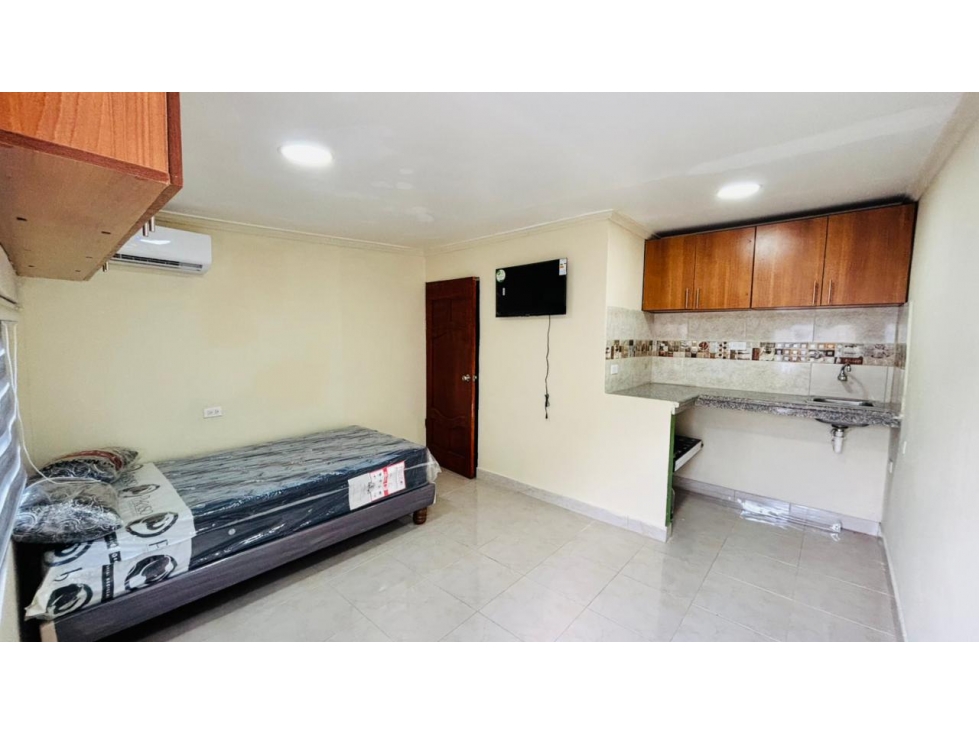 ALQUILER DE SUITE AMOBLADA EN ALBORADA SEXTA — foto 4