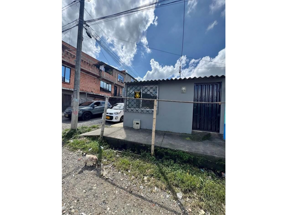 CASA EN VENTA DOSQUEBRADAS TOKIO