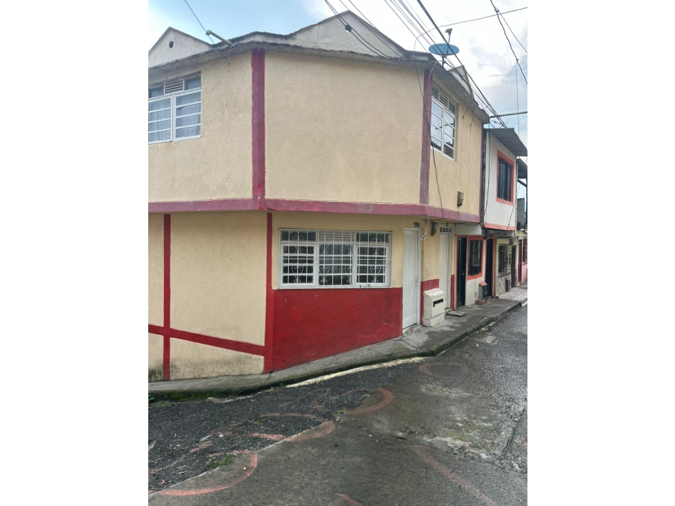 CASA EN VENTA DOSQUEBRADAS CENTRAL DE VERSALLES — foto 3