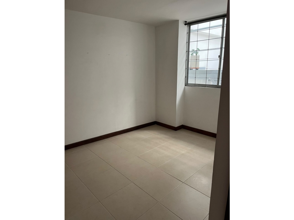VENDO CASA EN DOSQUEBRADAS